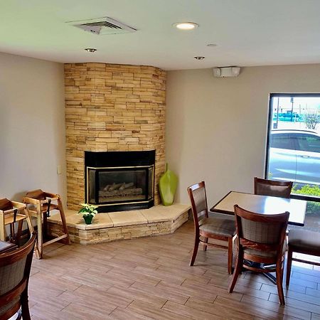Country Inn & Suites By Radisson, Sandusky South, Oh Milan المظهر الخارجي الصورة