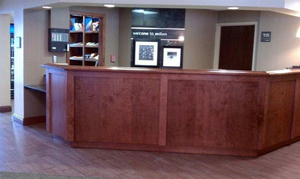 Country Inn & Suites By Radisson, Sandusky South, Oh Milan المظهر الداخلي الصورة